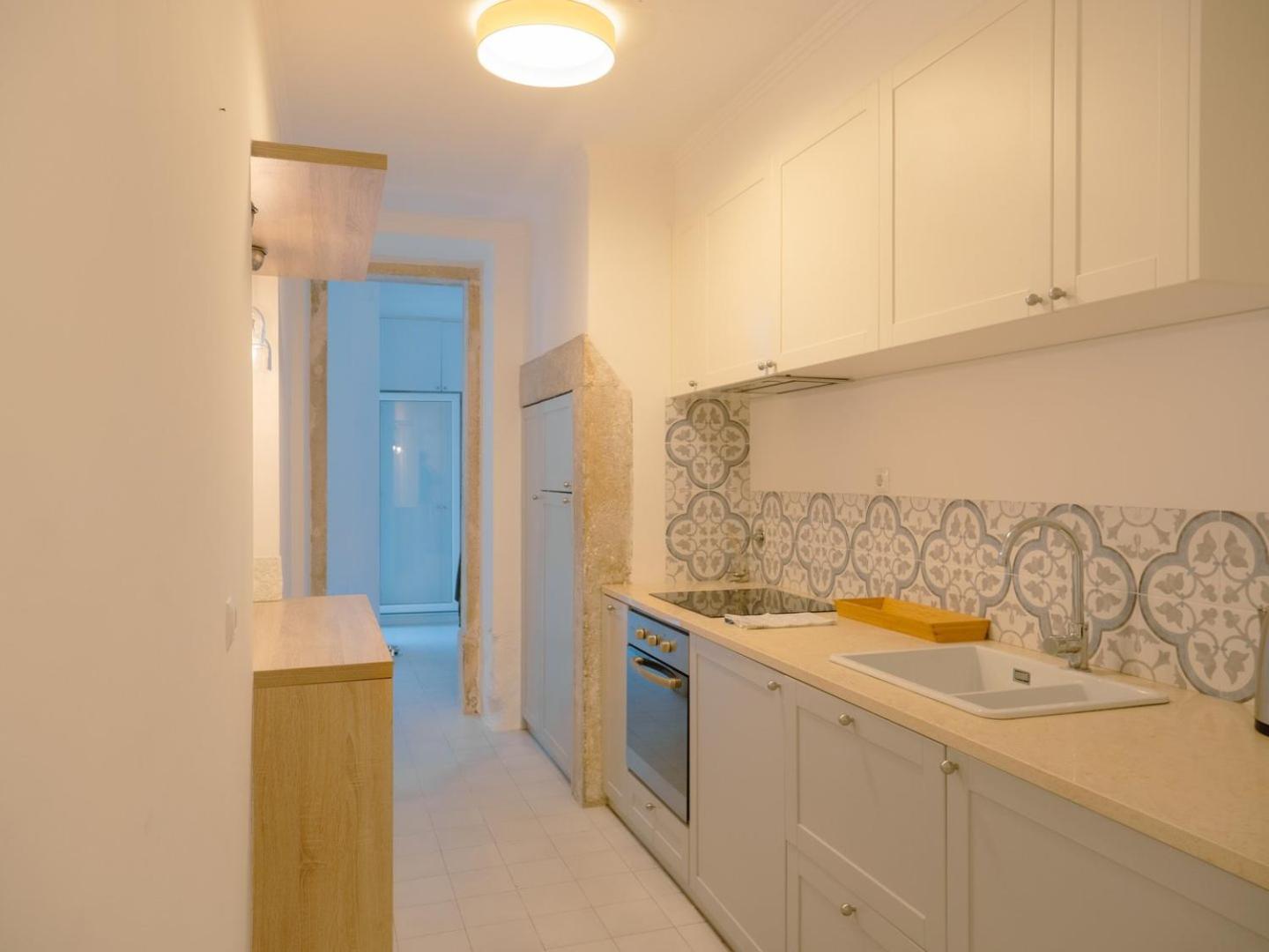 2br With Large Private Terrace | By Airnest Appartement